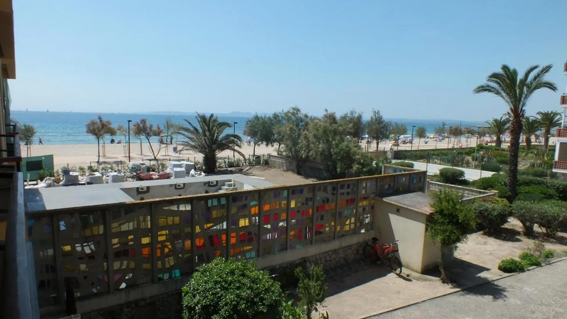 Hermoso Apartamento Renovado Para 4 Pers. Con Parking Privado En Roses - Es-204-11 Lejlighed