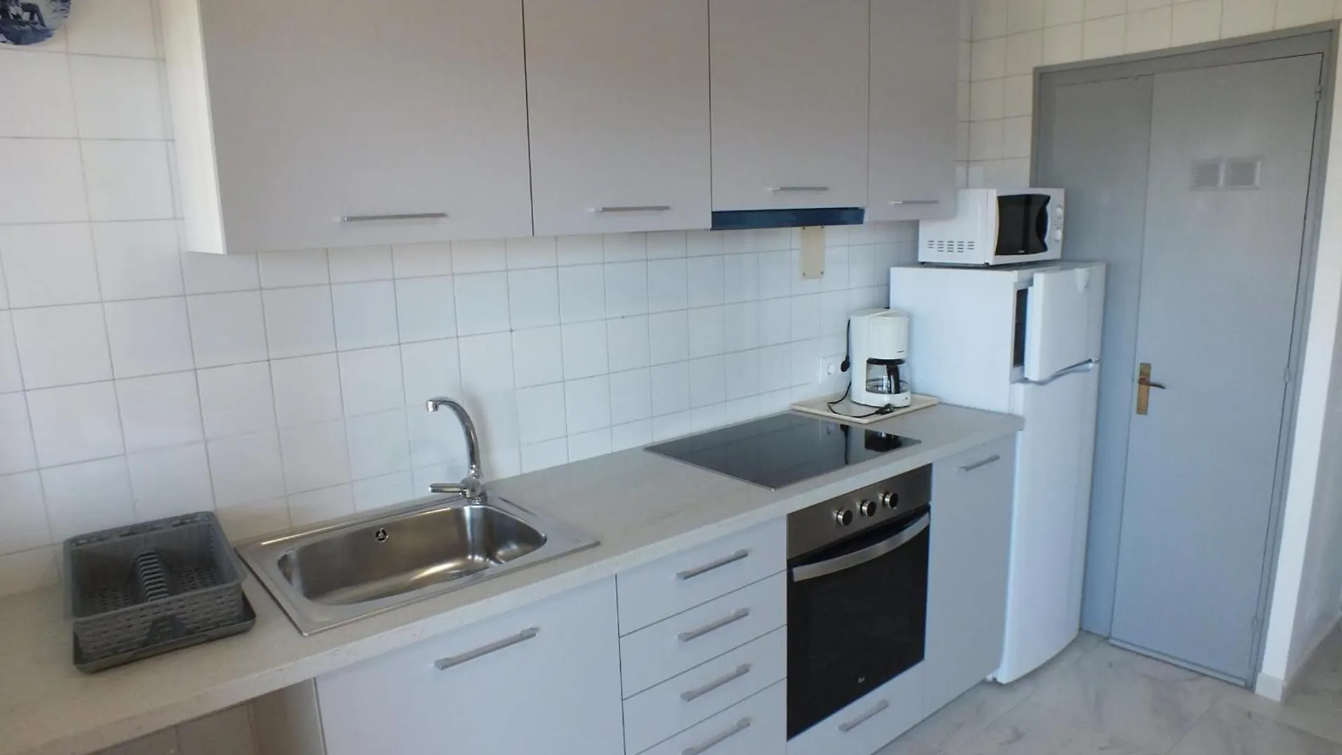 Lejlighed Hermoso Apartamento Renovado Para 4 Pers. Con Parking Privado En Roses - Es-204-11 Spanien