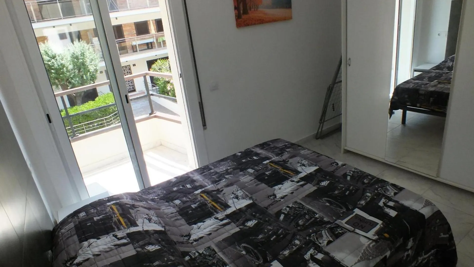 アパート Hermoso Apartamento Renovado Para 4 Pers. Con Parking Privado En Roses - Es-204-11